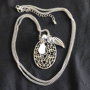 Vintage Long Silver tone Pendant Necklace